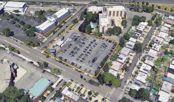 90 01 23 Avenue, Elmhurst Hero 600x338px@2x