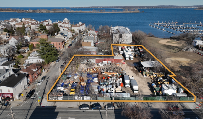 220 222 City Island Ave Hero 600x338px@2x