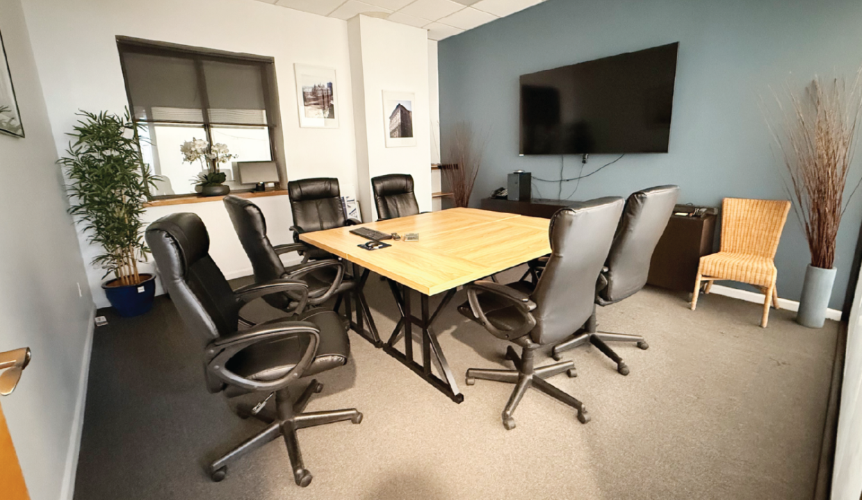 81 Apollo Street, Bkartboard 4@2x