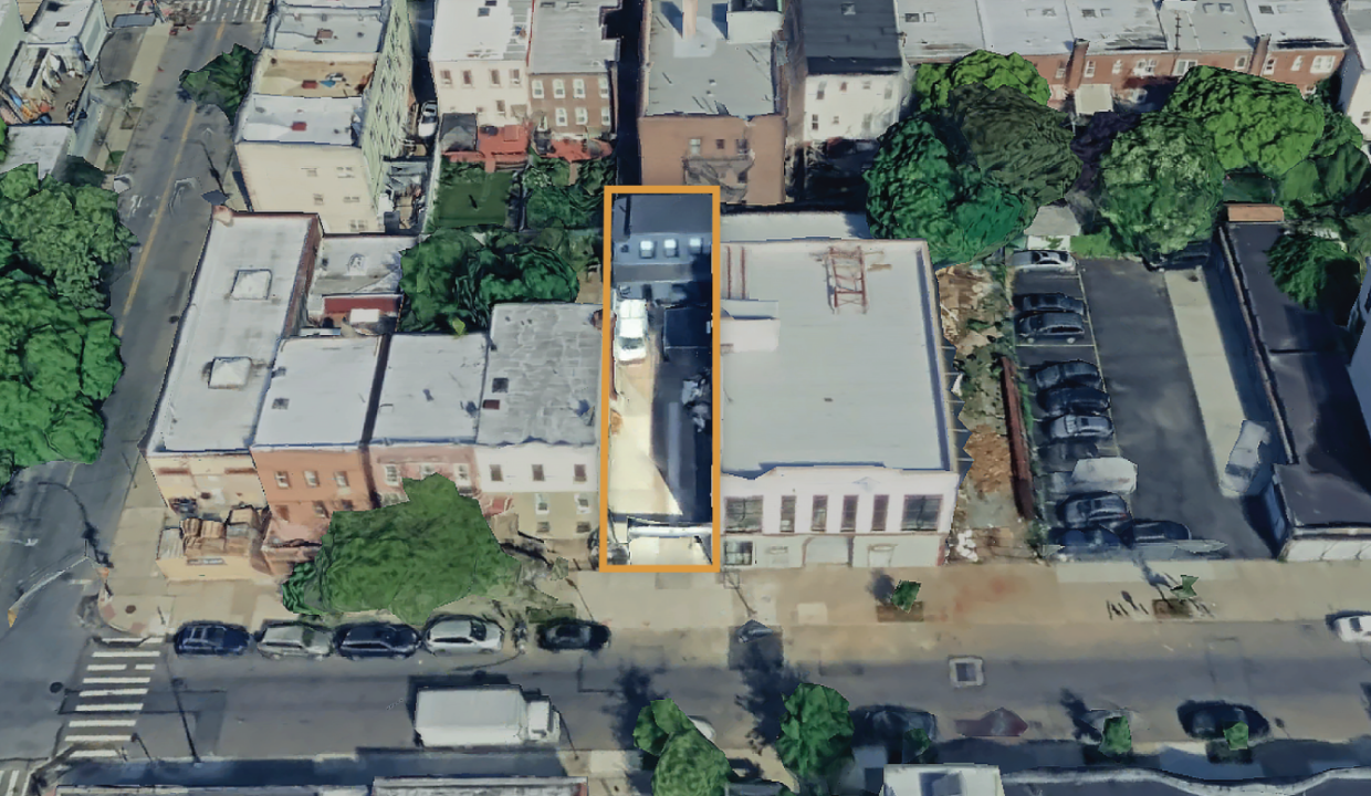 18 09 Decatur St Artboard 2@2x